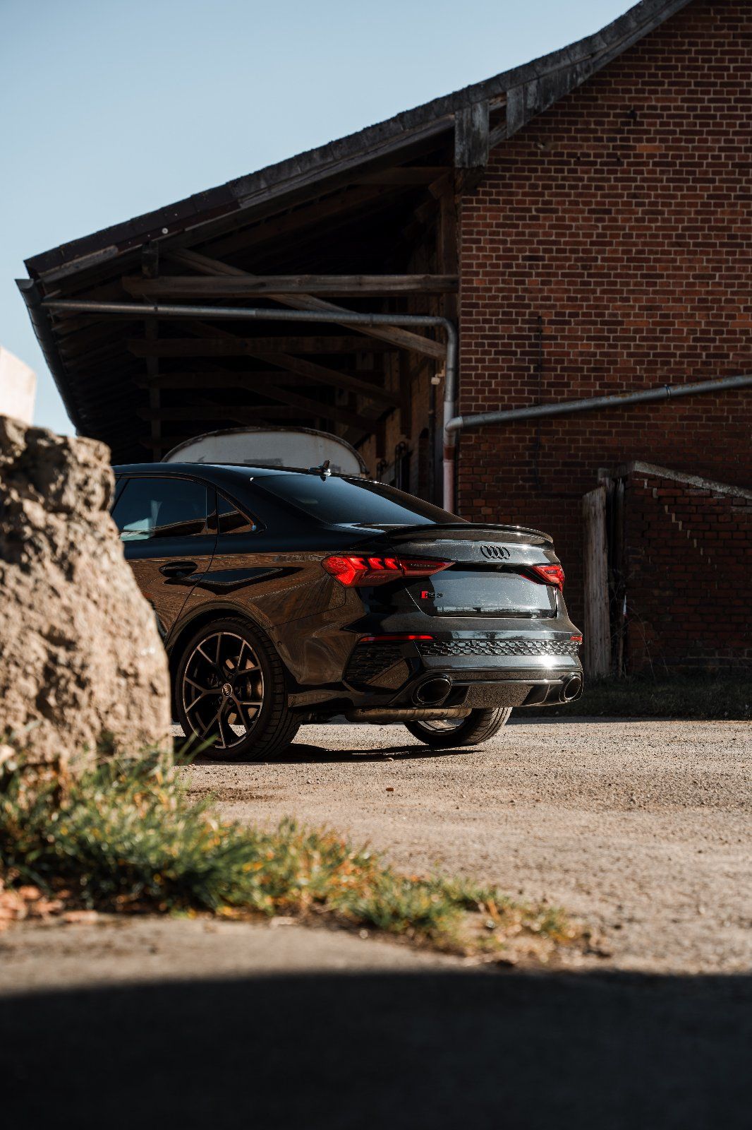 Audi RS3 Limousine von L.M Car Rental