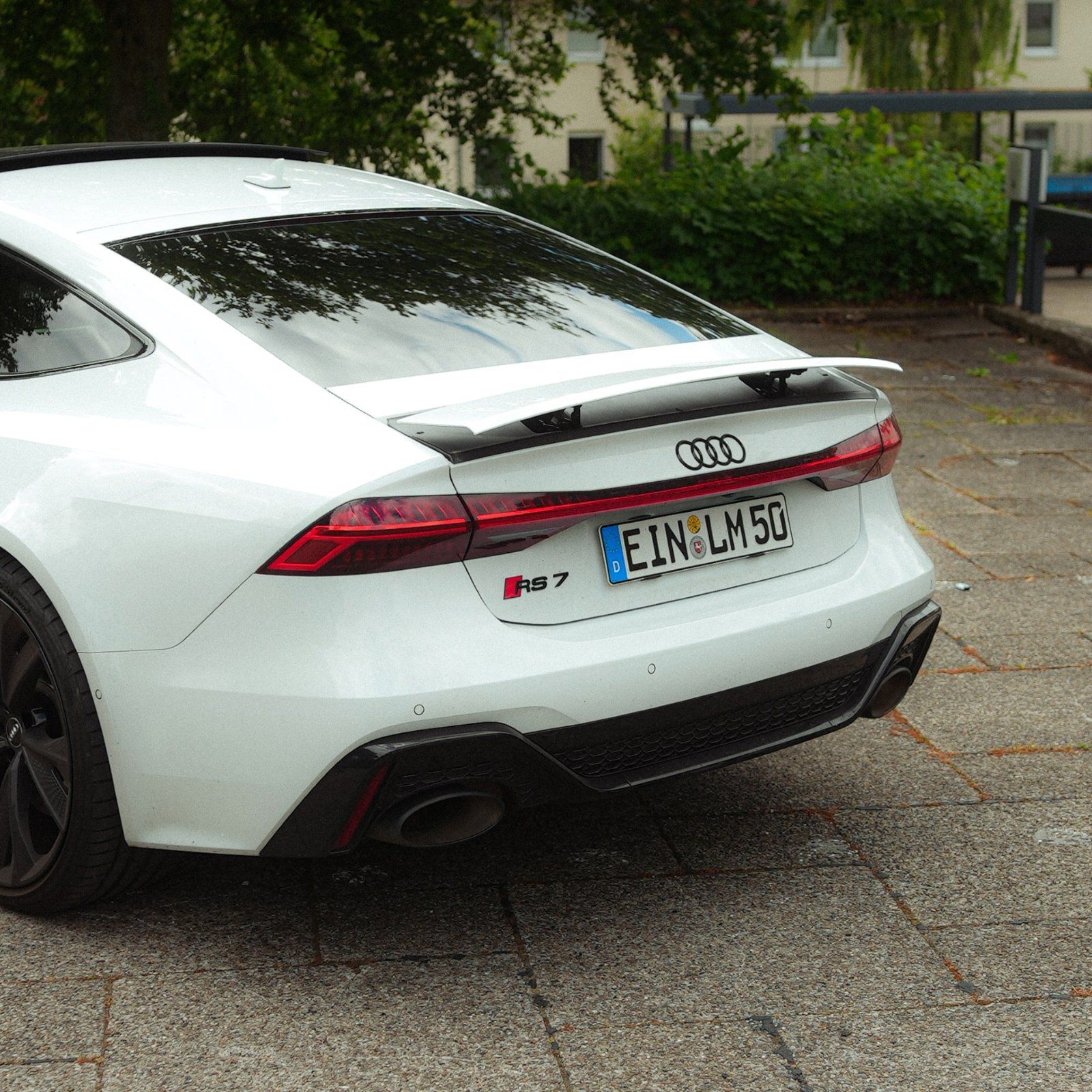 Audi RS7 Performance von L.M Car Rental